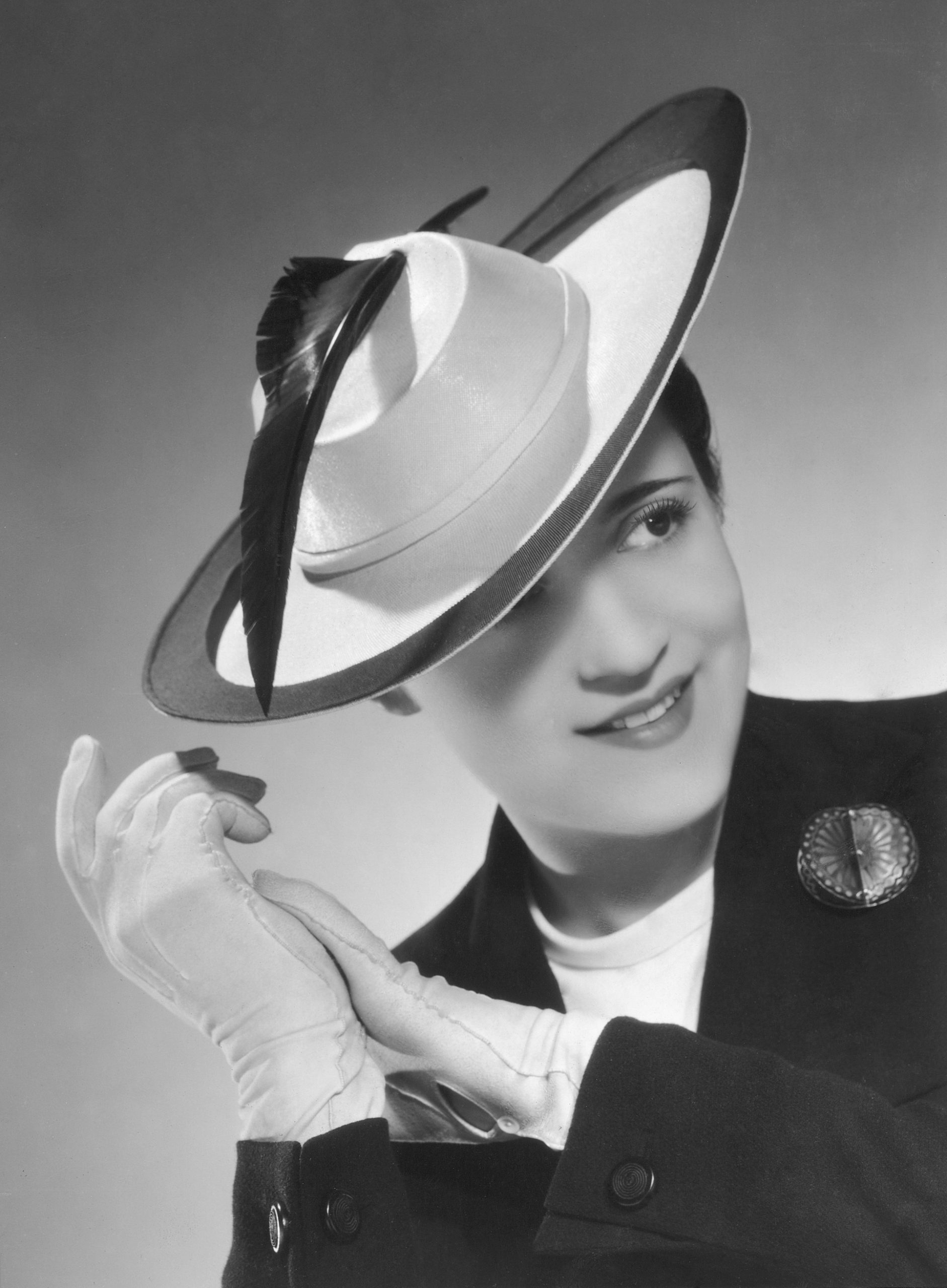Claude Saint-Cyr et Christian Dior, une aventure en chapeaux